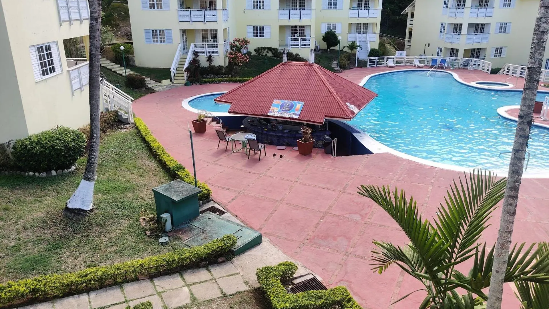 Apartment Comfort Zone At The Ridge E17 Ocho Rios
