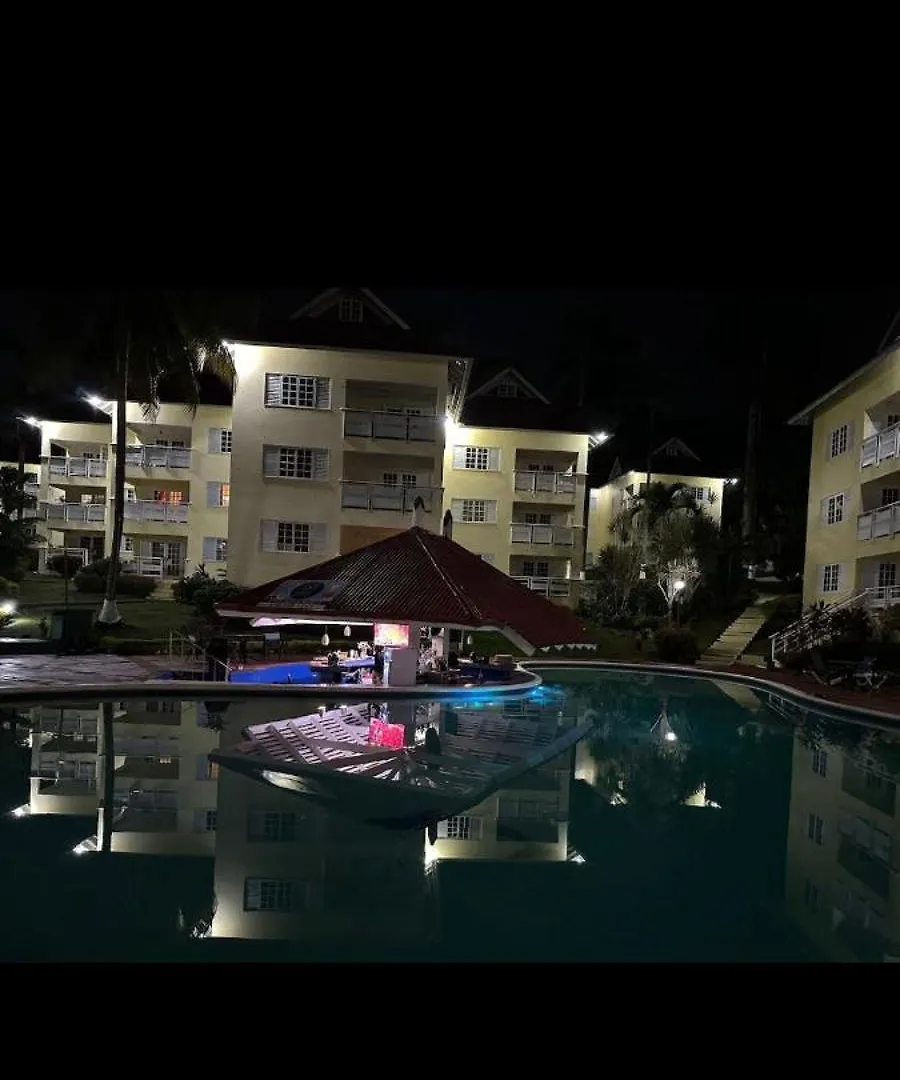 Apartment Comfort Zone At The Ridge E17 Ocho Rios