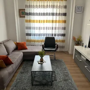 https://central-apartment-shallvare.albaniahotels.org
