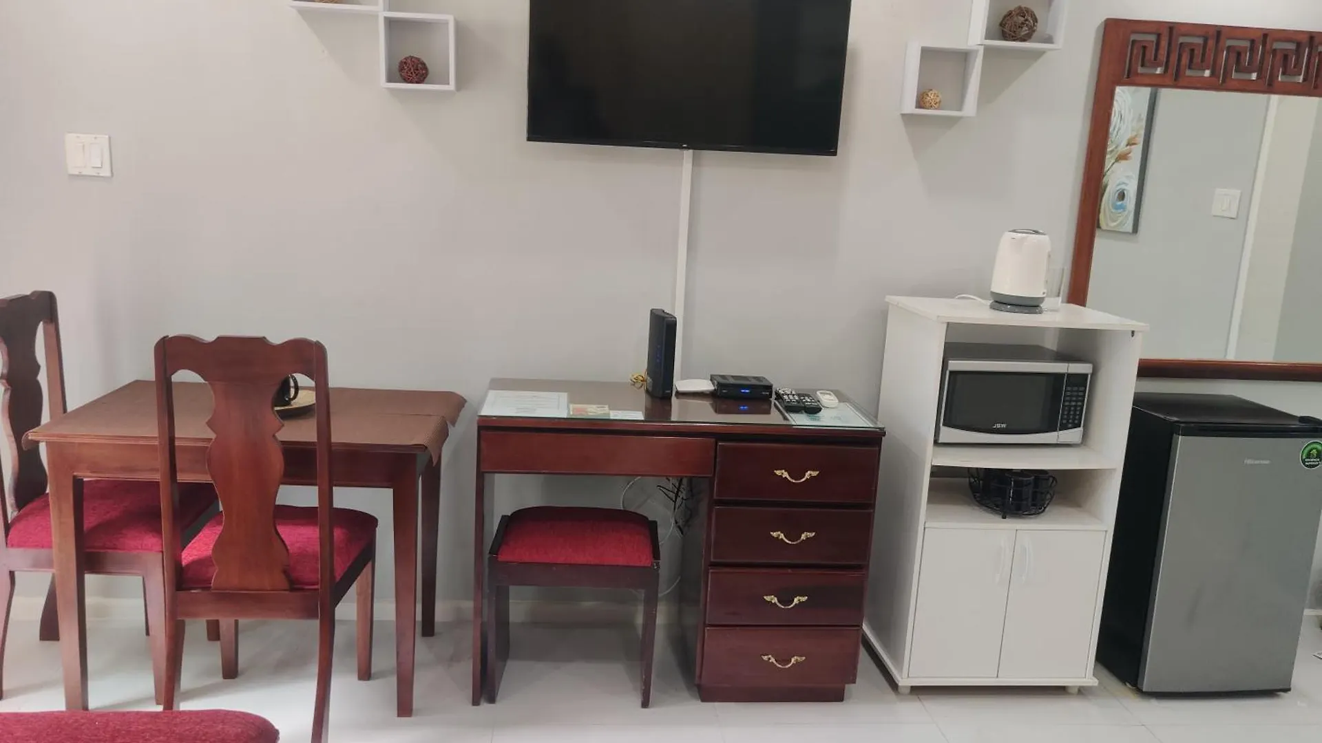 Comfort Zone At The Ridge E17 Ocho Rios Jamajka